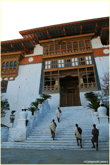 Entrance to Punakha Dzong